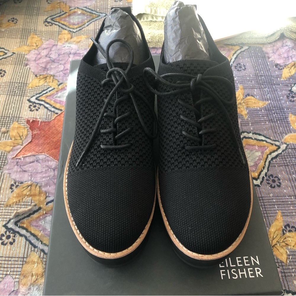 Eileen Fisher Eddy 2 Oxfords -in box, never worn